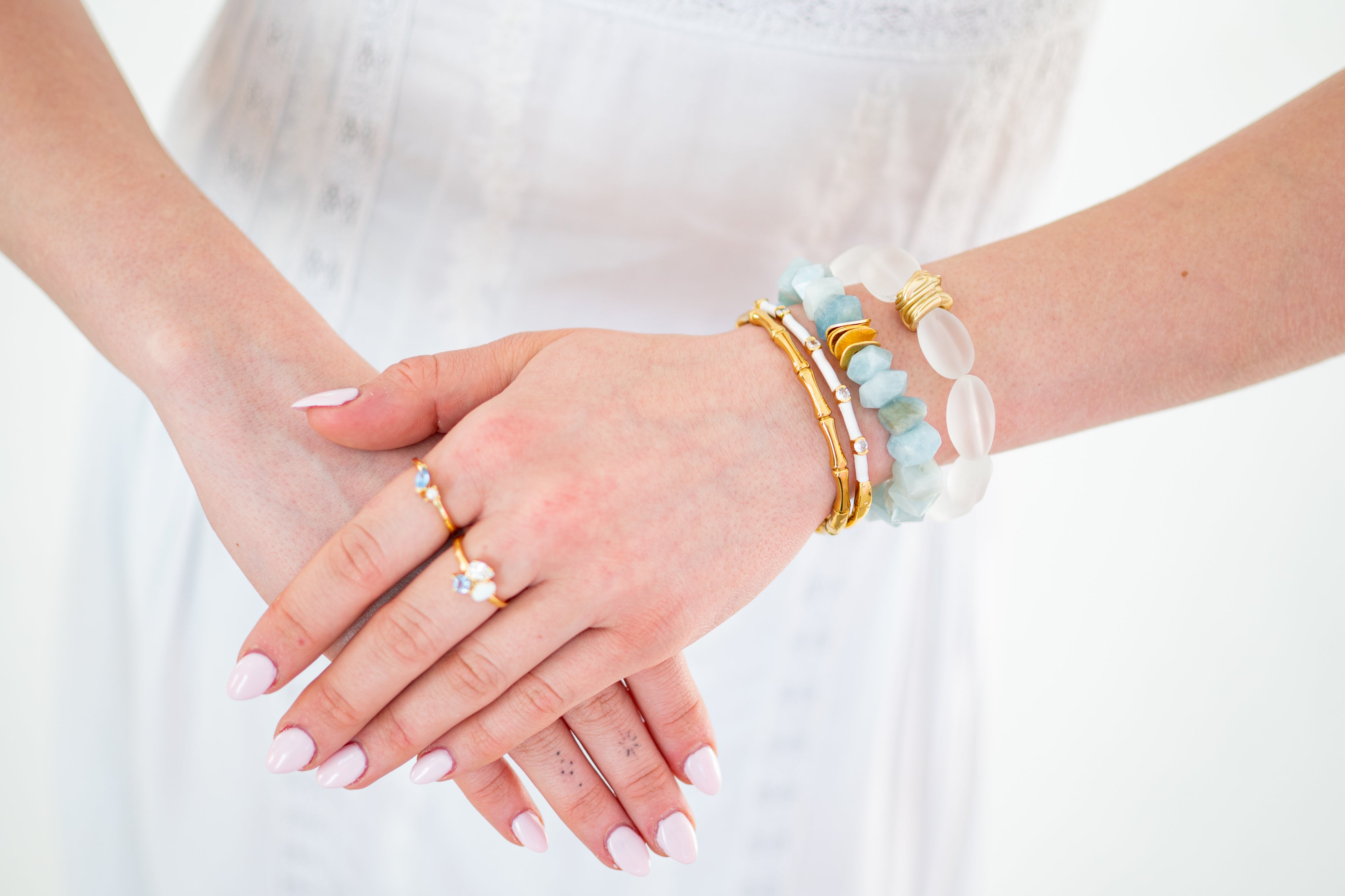 Aqua Blue Gemstone Bracelet l Chunky Beaded Stretchy Stackable l Boho Natural Stone Jewelry l Handmade Brushed Gold l Dreams Do Come True