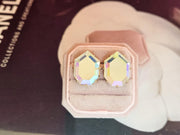 The Isabelle Dichroic Statement Studs