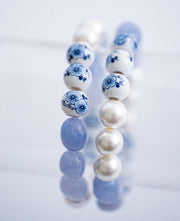 The Feels Like Home Grand Millennial Chinoiserie Pearl Stretchy Bracelet