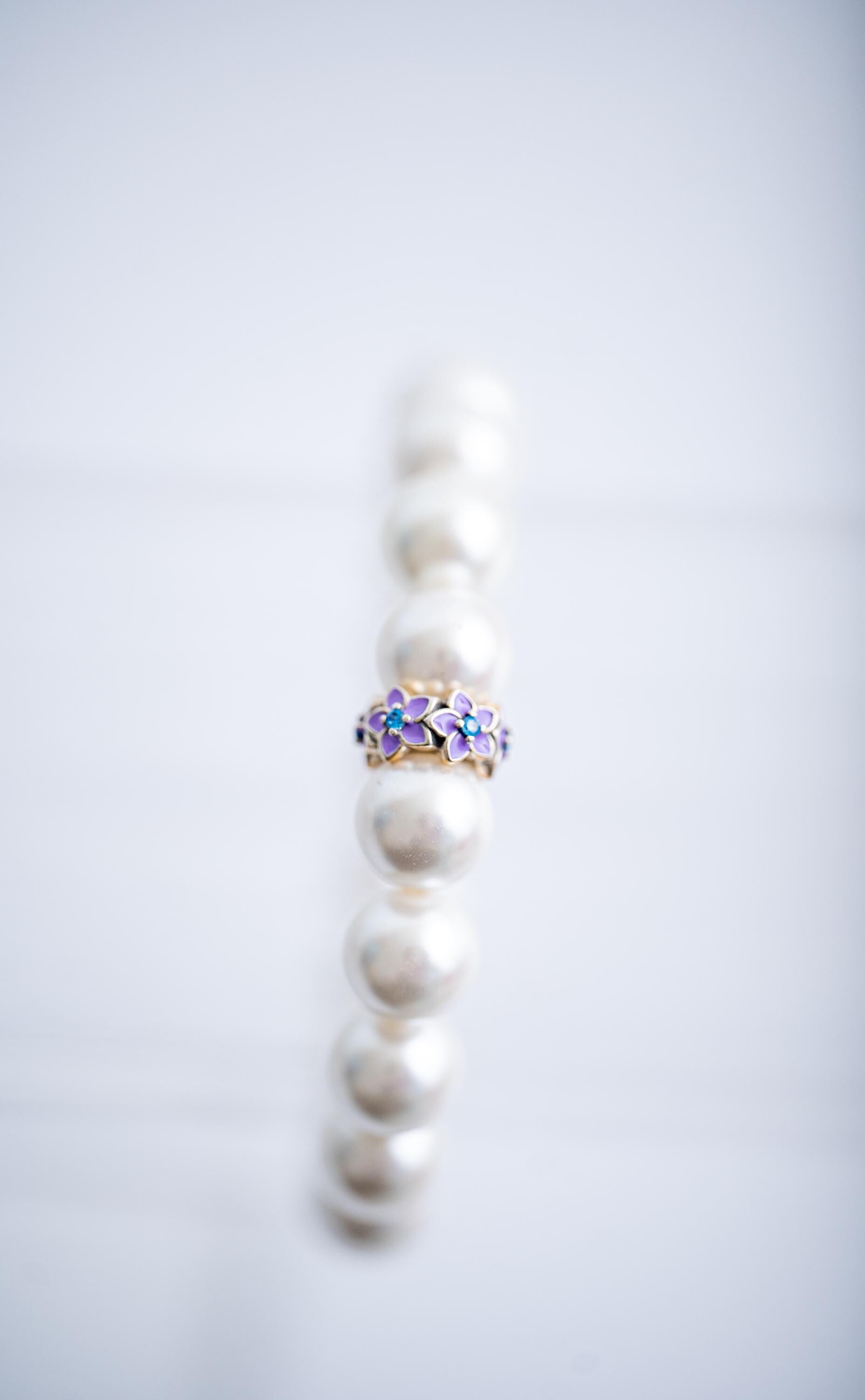 The Slow Mornings Pearl & Purple Floral Stretchy Bracelet