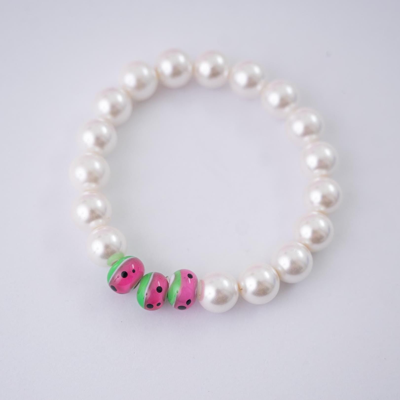 The One in a Melon Shell Pearl Stretchy Bracelet - Watermelon