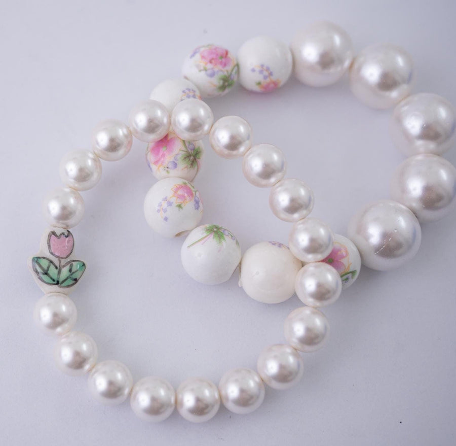 The Tulip Tea Time Stretchy Pearl Bracelet - Pink Flower