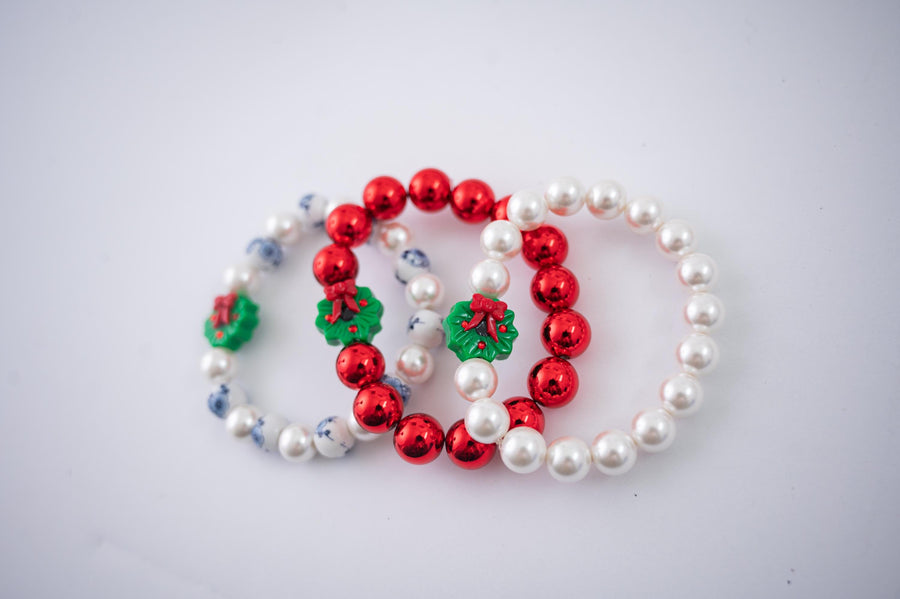 Tis The Season to Sparkle Christmas Wreath and Chinoiserie Stretchy Bracelet Stack