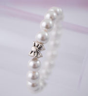 The Delicate Dreams Bow Pearl Bracelet