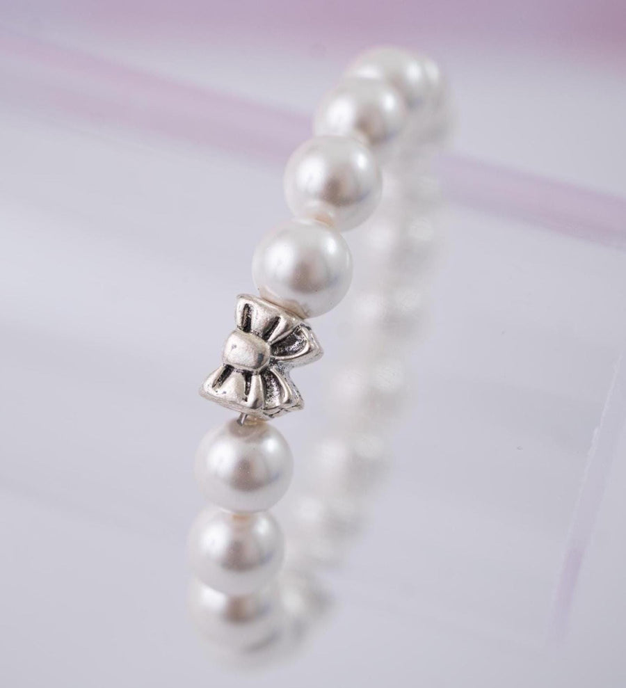 The Delicate Dreams Bow Pearl Bracelet