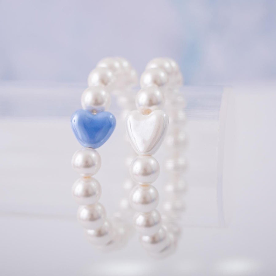 The It's in the Air Hand Painted Hearts Stretchy Pearl Bracelet