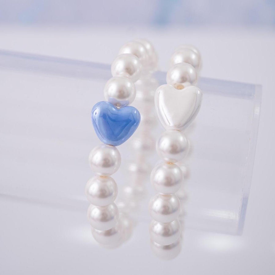 The It's in the Air Hand Painted Hearts Stretchy Pearl Bracelet