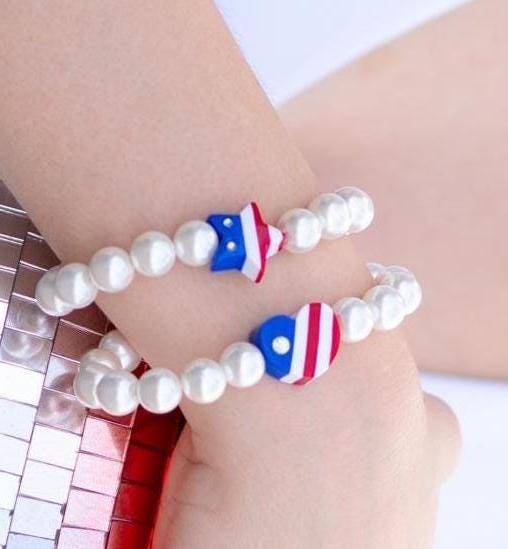 PATRIOTIC HEART & SOUL Shell Pearl Bracelet Stack