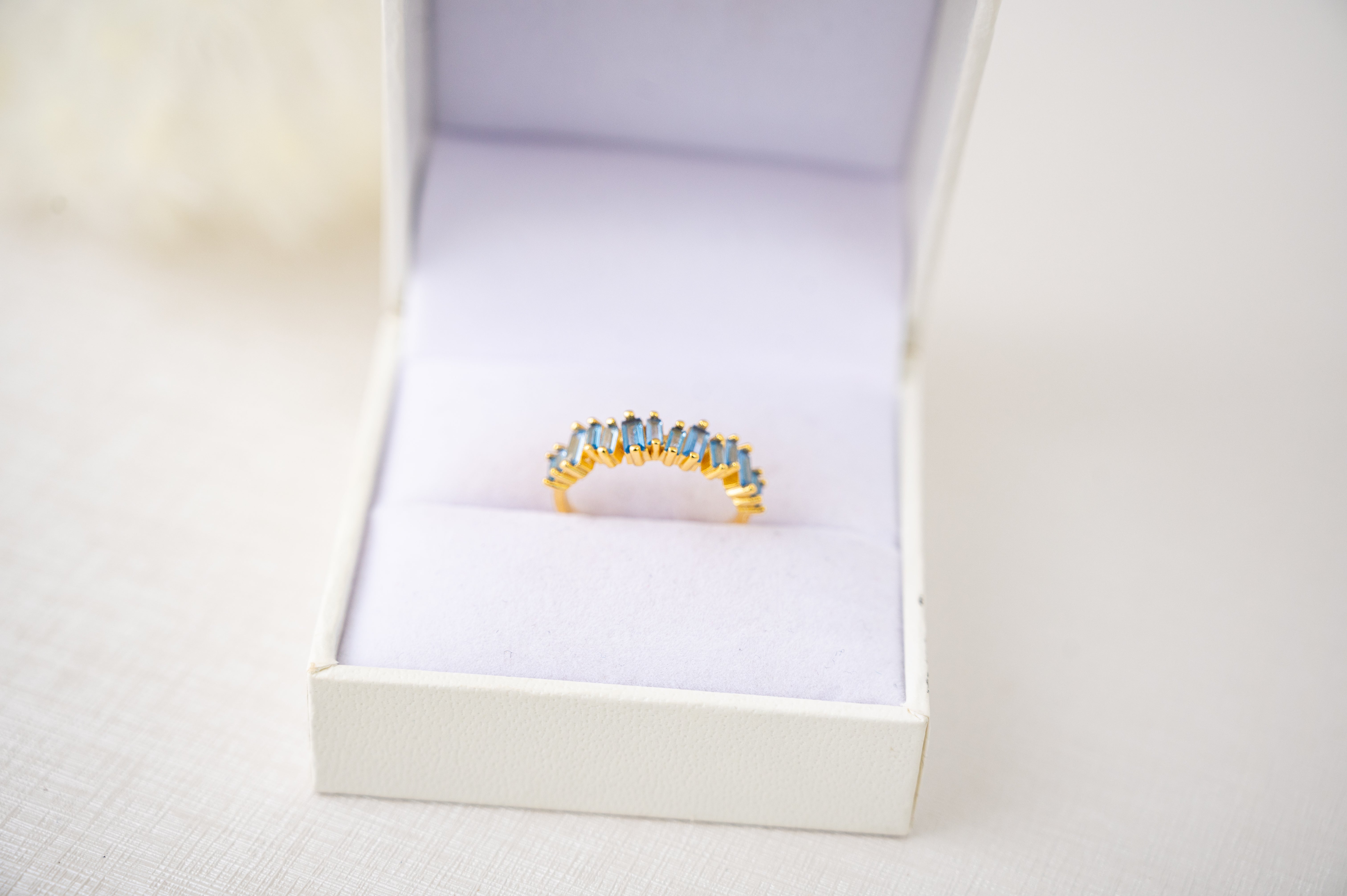 The Josephine Jagged Baguettes on Gold Band