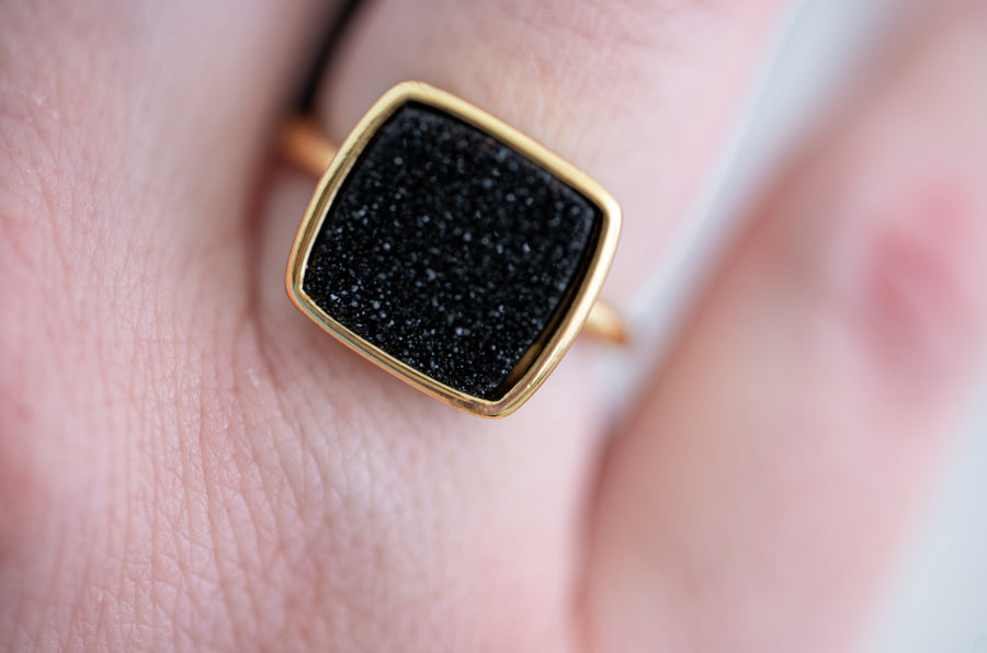 The Beverly Hills Black & Gold Druzy Ring - Adjustable